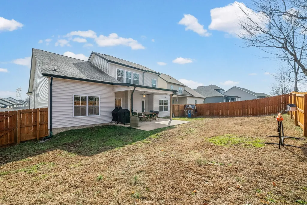 1183 Ewing Way Clarksville TN 37043