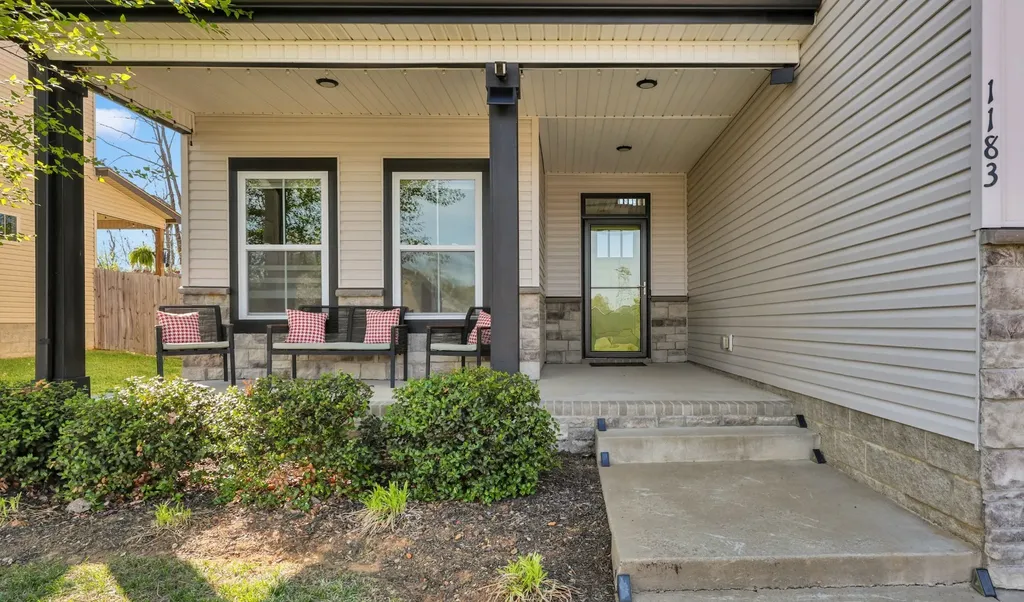 1183 Ewing Way Clarksville TN 37043