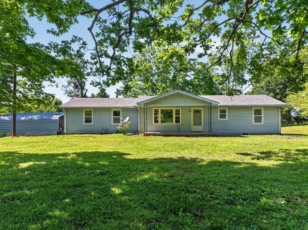 5979 Highway 100 Bon Aqua TN 37025