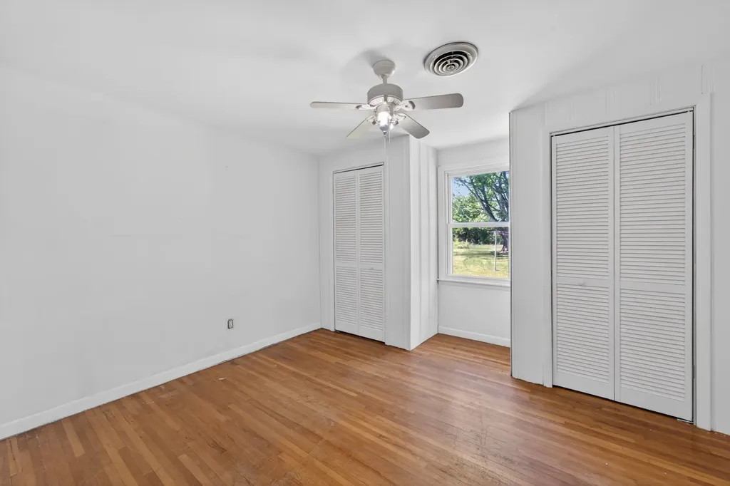 5979 Highway 100 Bon Aqua TN 37025