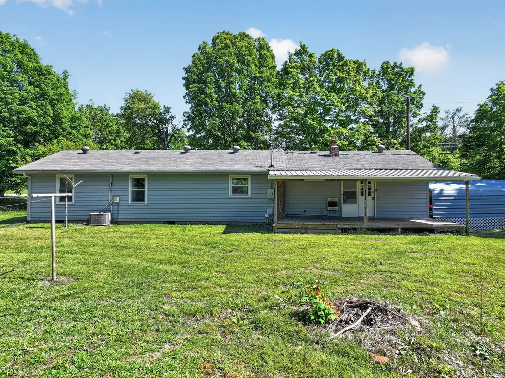 5979 Highway 100 Bon Aqua TN 37025