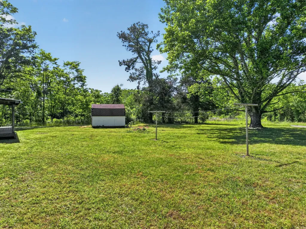 5979 Highway 100 Bon Aqua TN 37025
