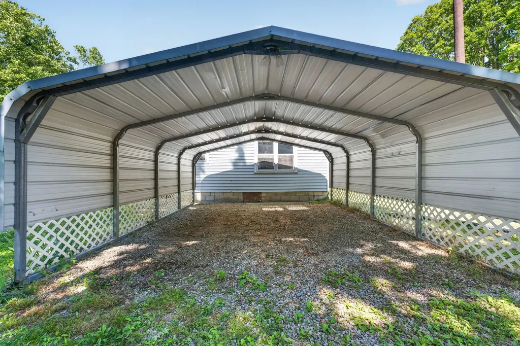 5979 Highway 100 Bon Aqua TN 37025