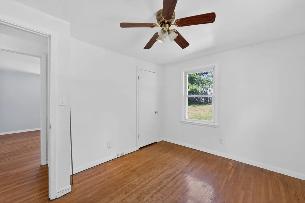 5979 Highway 100 Bon Aqua TN 37025