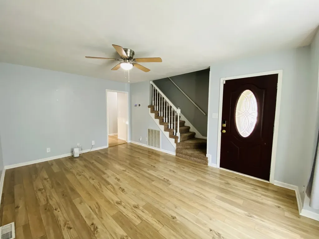 1734 Broadripple Drive Clarksville TN 37042
