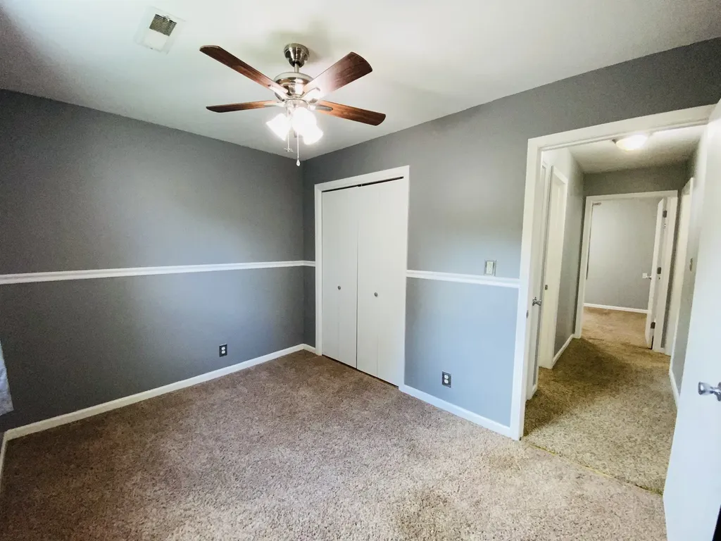 1734 Broadripple Drive Clarksville TN 37042