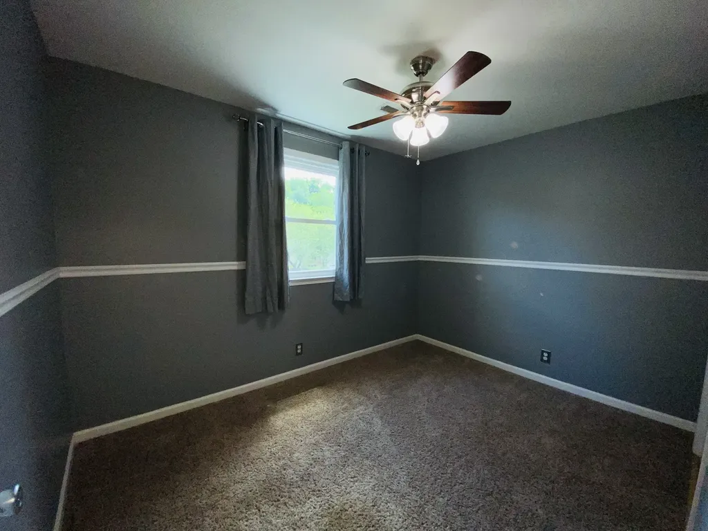 1734 Broadripple Drive Clarksville TN 37042