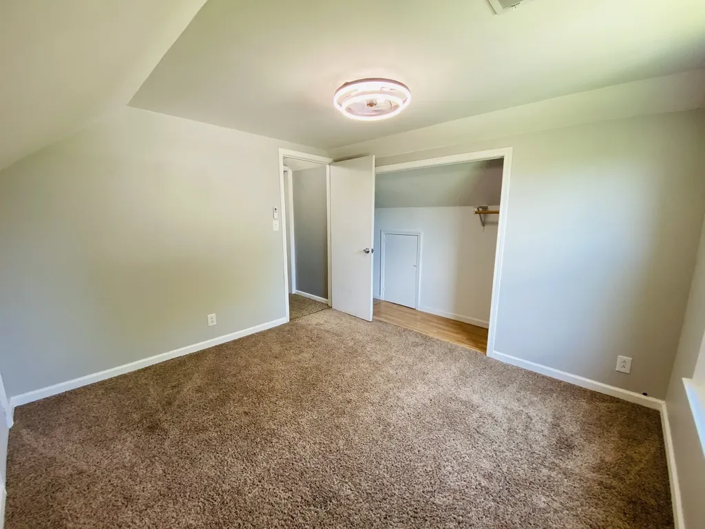 1734 Broadripple Drive Clarksville TN 37042