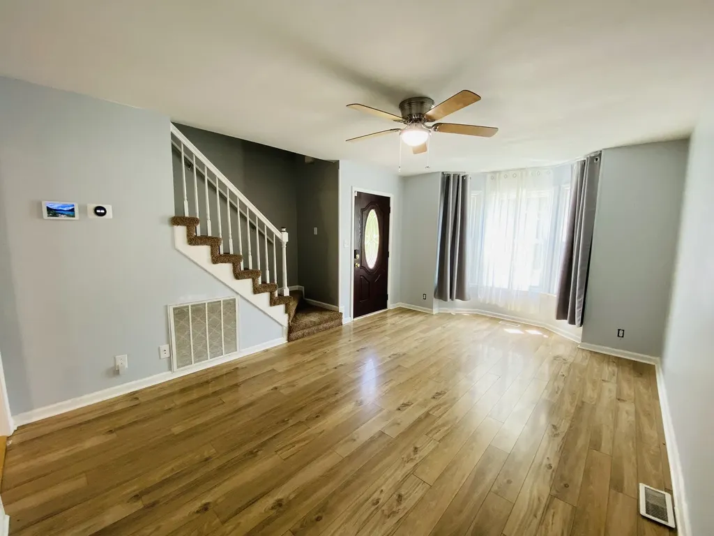 1734 Broadripple Drive Clarksville TN 37042
