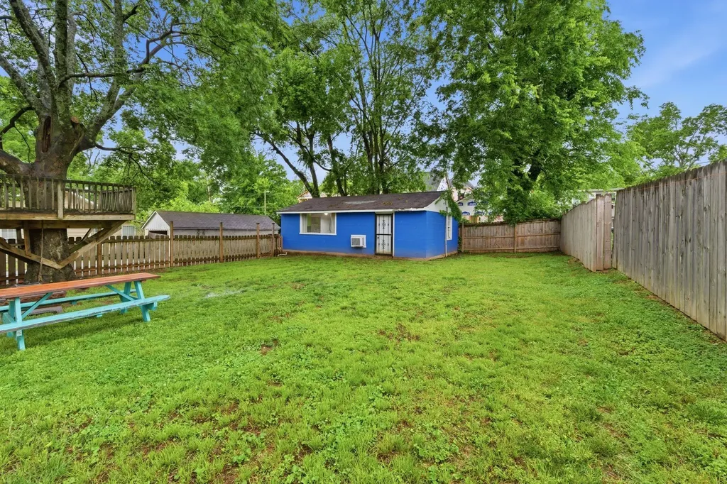 1424 Stainback Avenue Nashville TN 37207