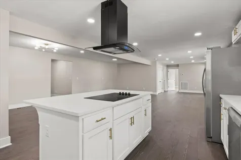 325 10th Street, W Jasper TN 37347
