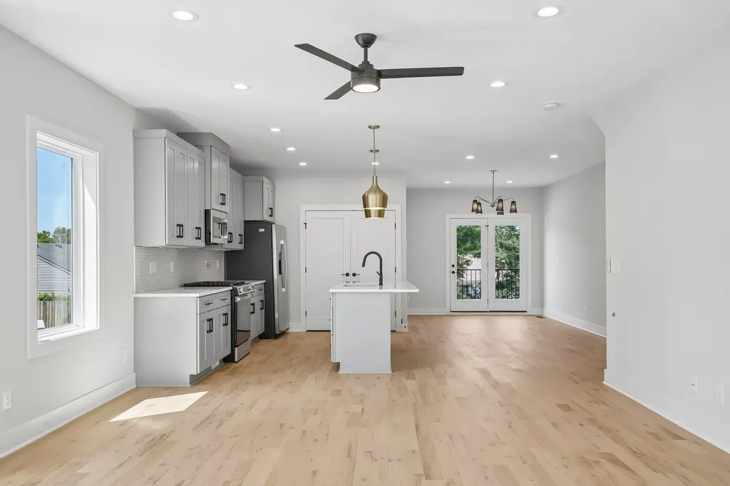 6124 Robertson Avenue Nashville TN 37209