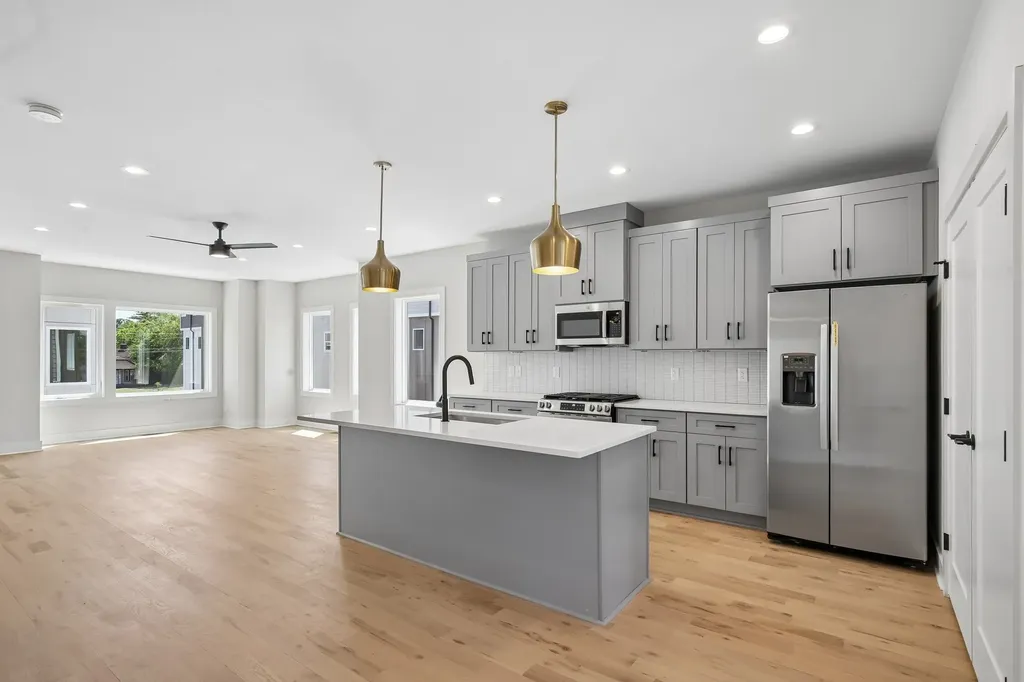 6124 Robertson Avenue Nashville TN 37209