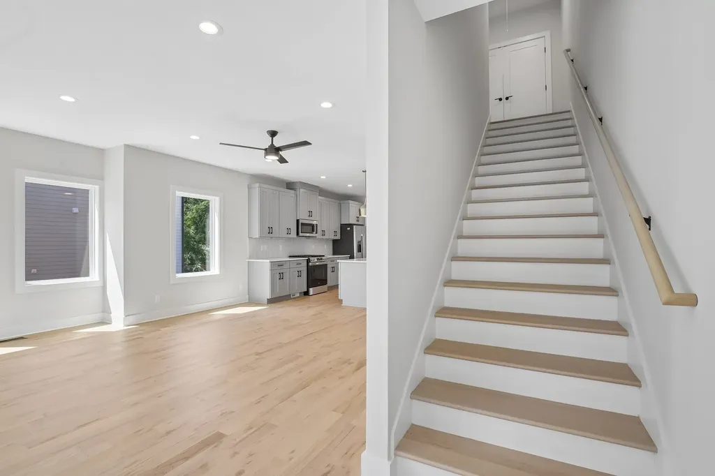6124 Robertson Avenue Nashville TN 37209
