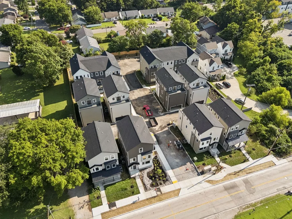 6124 Robertson Avenue Nashville TN 37209
