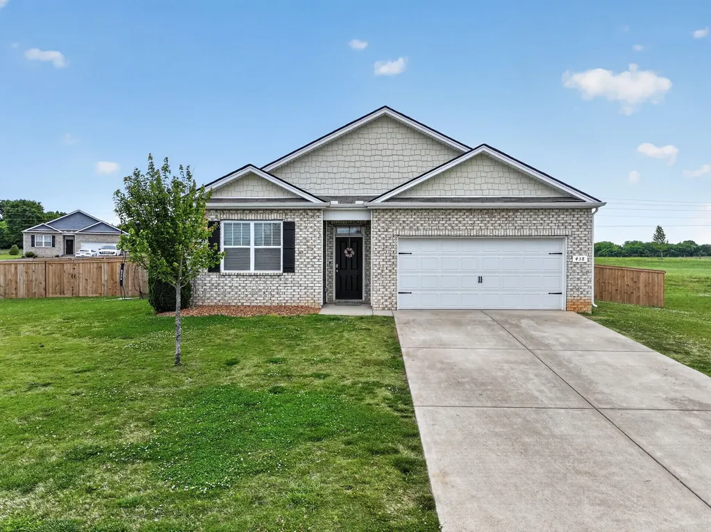 438 Lauren Lane Chapel Hill TN 37034