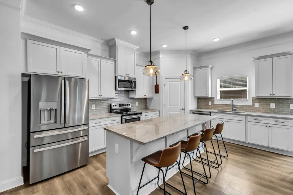 3048 Wiltshire Park Place Hermitage TN 37076