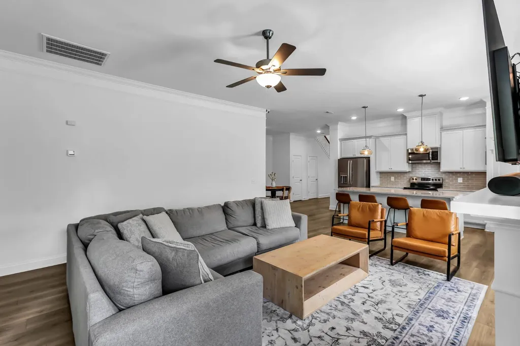 3048 Wiltshire Park Place Hermitage TN 37076