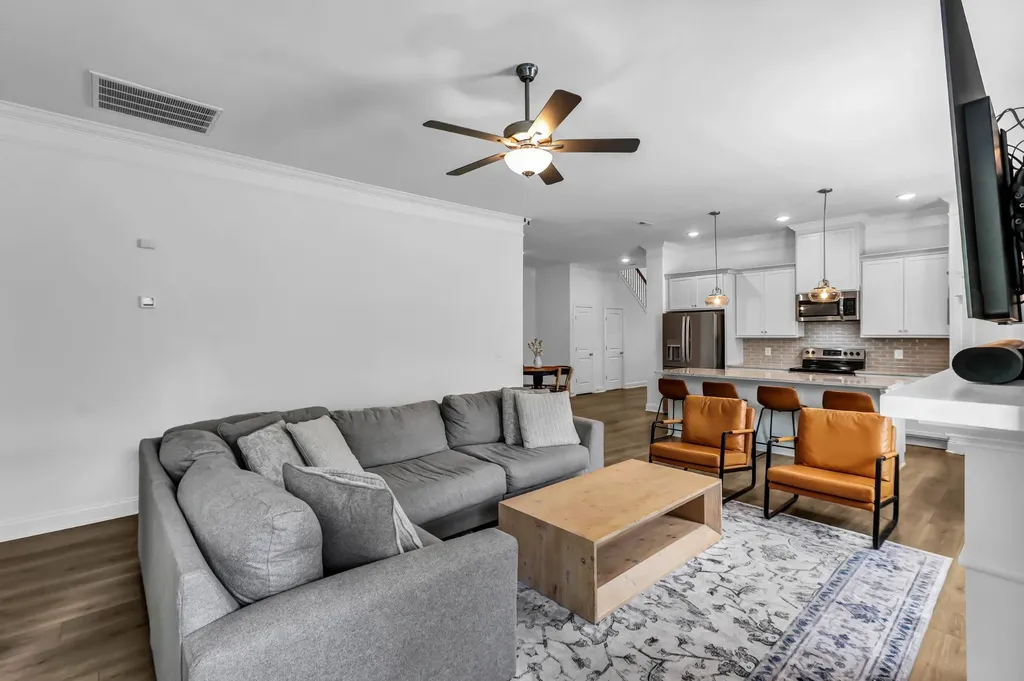 3048 Wiltshire Park Place Hermitage TN 37076