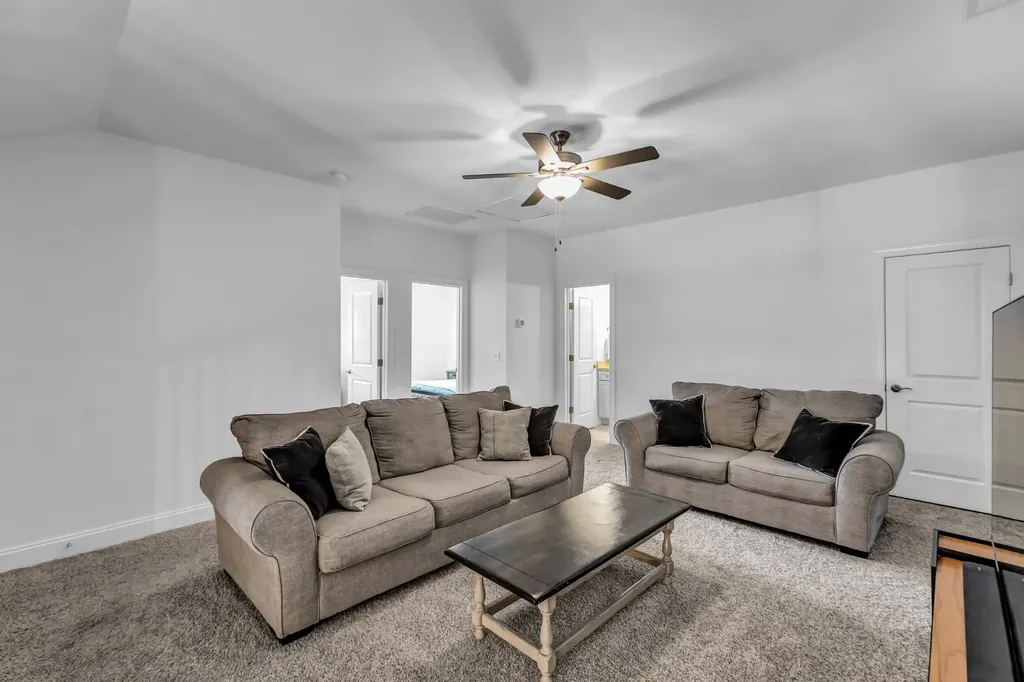 3048 Wiltshire Park Place Hermitage TN 37076