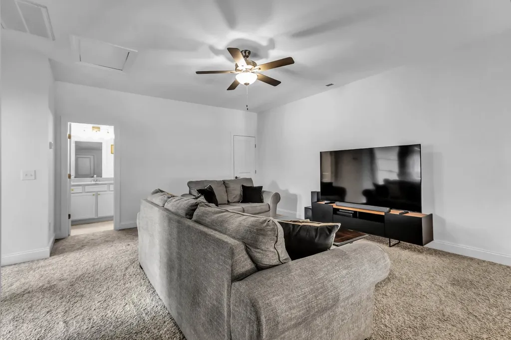 3048 Wiltshire Park Place Hermitage TN 37076