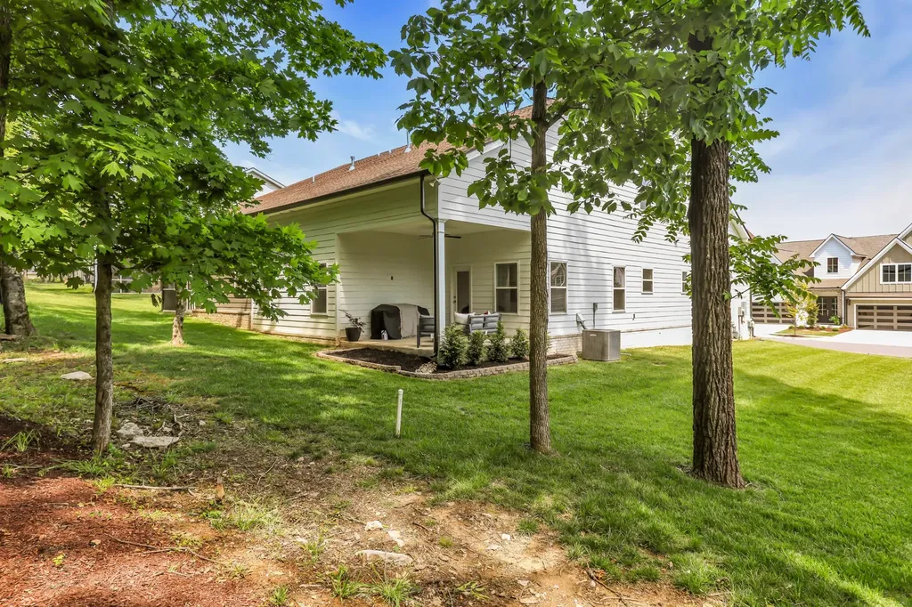 3048 Wiltshire Park Place Hermitage TN 37076