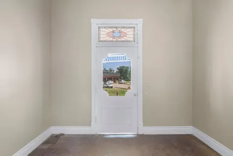1851 Main Street Lynnville TN 38472