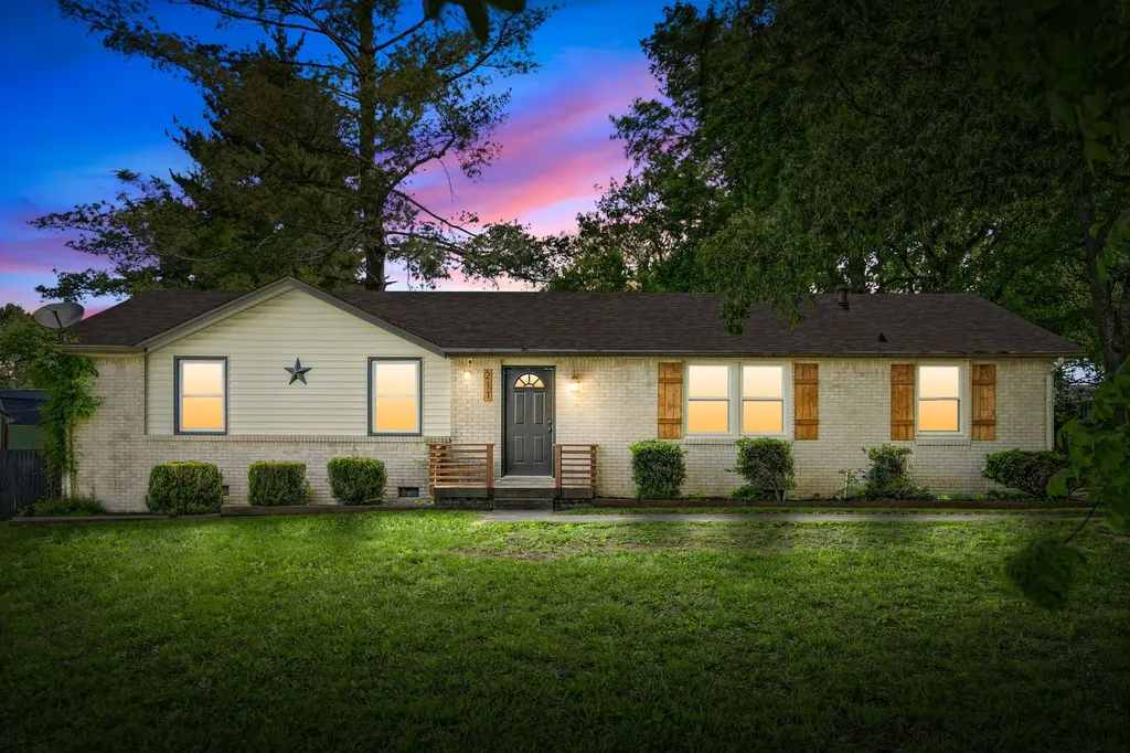 211 Tobacco Road Clarksville TN 37042