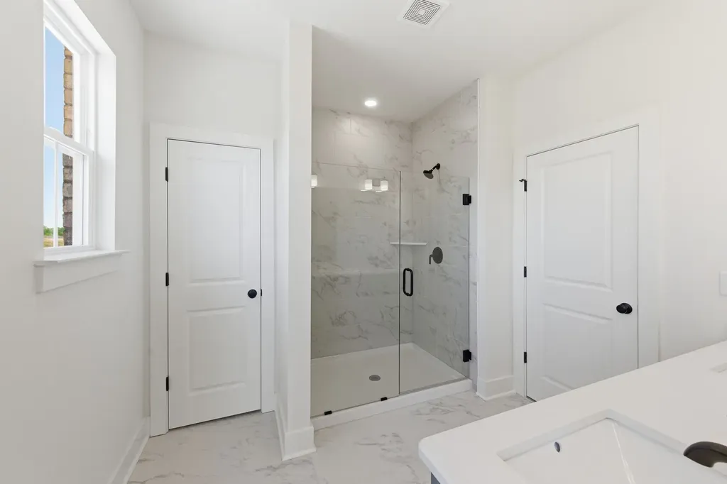 136 Nearwater Place Hendersonville TN 37075
