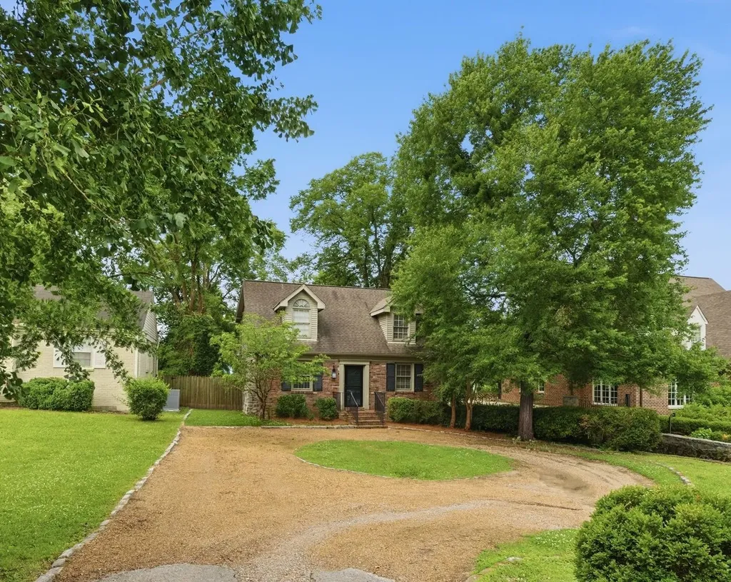 118B Blackburn Avenue Nashville TN 37205
