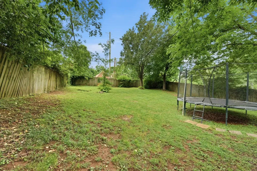 118B Blackburn Avenue Nashville TN 37205
