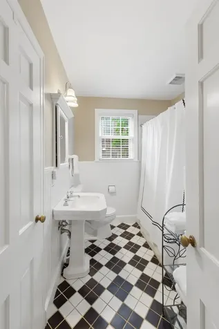 118B Blackburn Avenue Nashville TN 37205
