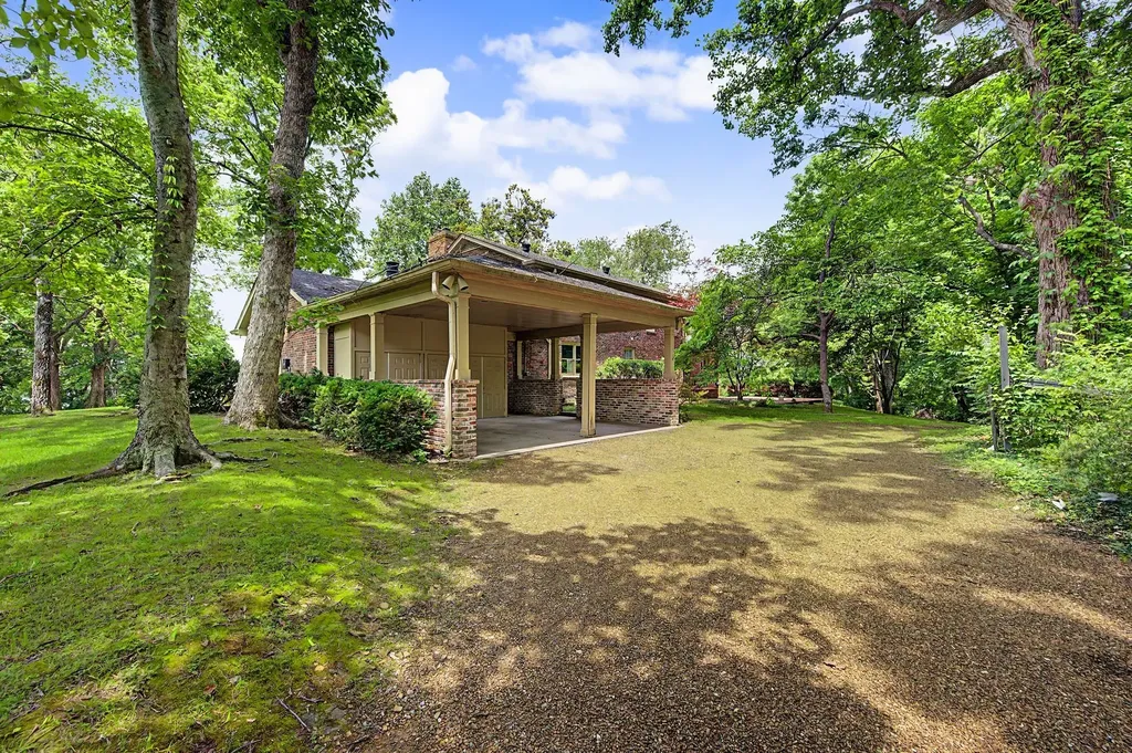 732 Sneed Road, W Franklin TN 37069