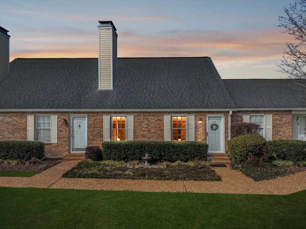 215 Cumberland Trace Nashville TN 37214