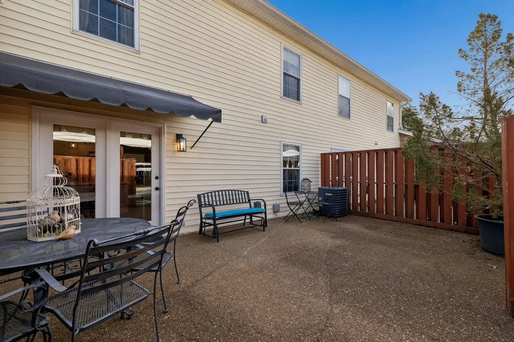 215 Cumberland Trace Nashville TN 37214