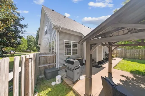 2622 Danbury Circle Spring Hill TN 37174