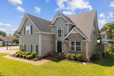 2622 Danbury Circle Spring Hill TN 37174