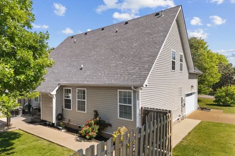 2622 Danbury Circle Spring Hill TN 37174
