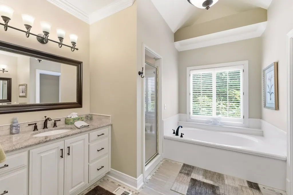 2102 Stillwell Court Murfreesboro TN 37130