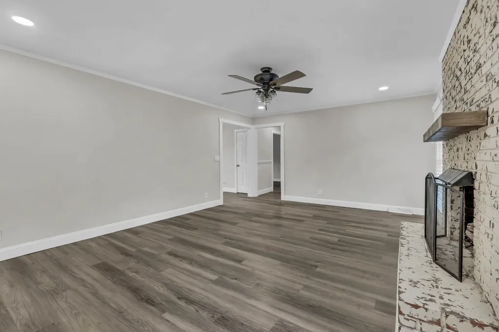 351 Hampshire Drive Clarksville TN 37043