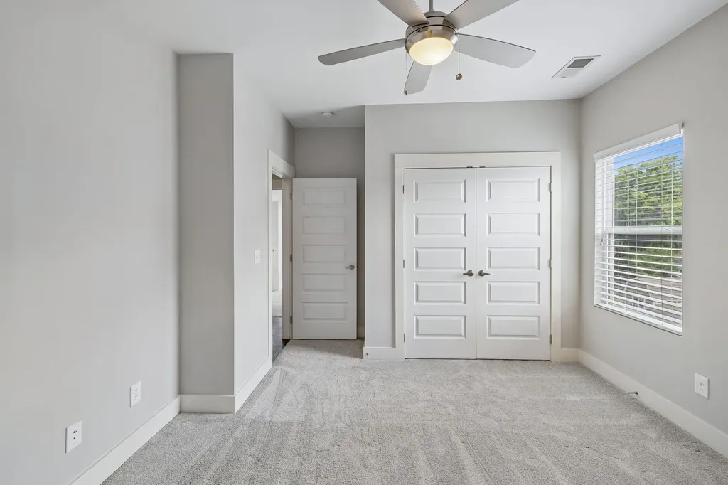 906 Smiley Street Nashville TN 37206