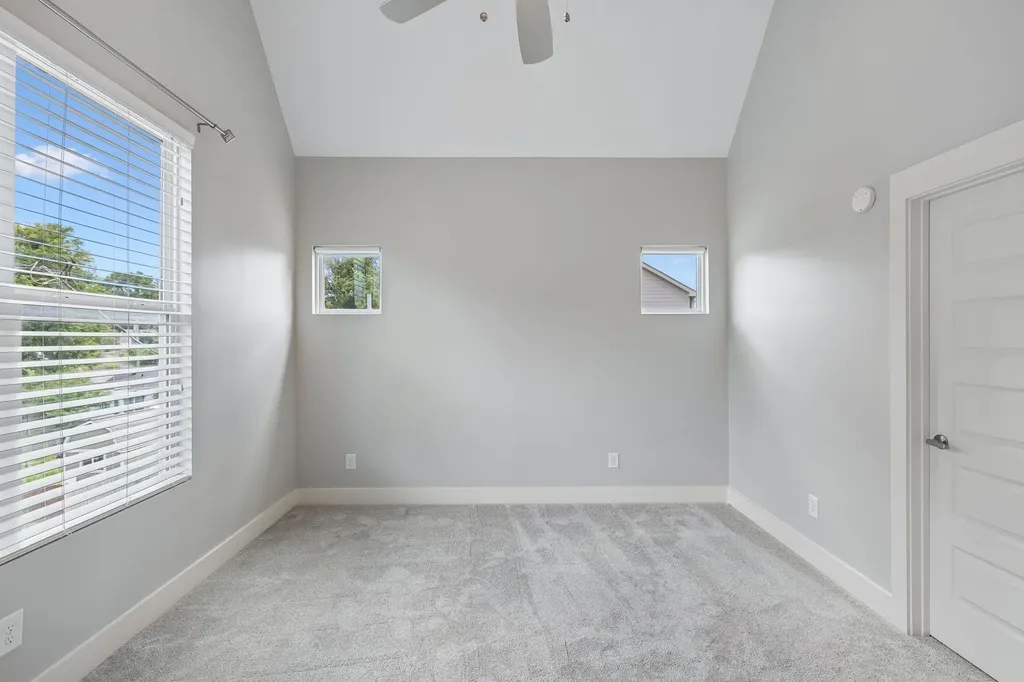 906 Smiley Street Nashville TN 37206