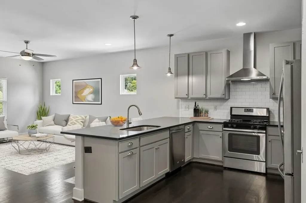 906 Smiley Street Nashville TN 37206