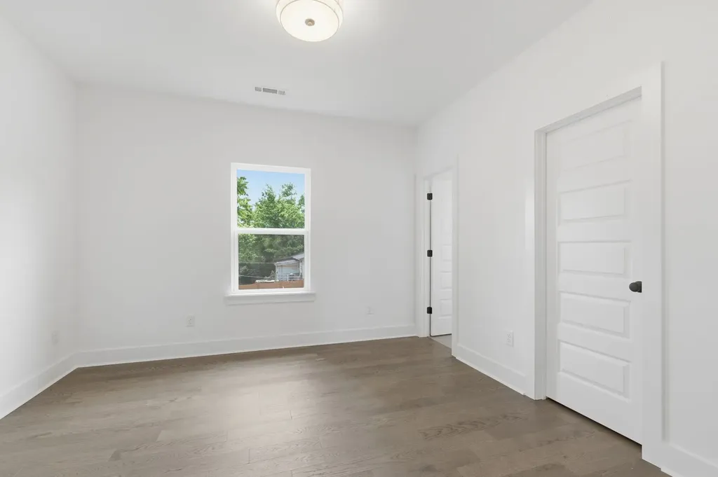 319 Glenrose Avenue Nashville TN 37210