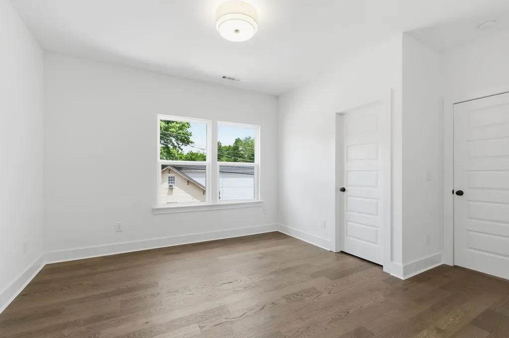 319 Glenrose Avenue Nashville TN 37210
