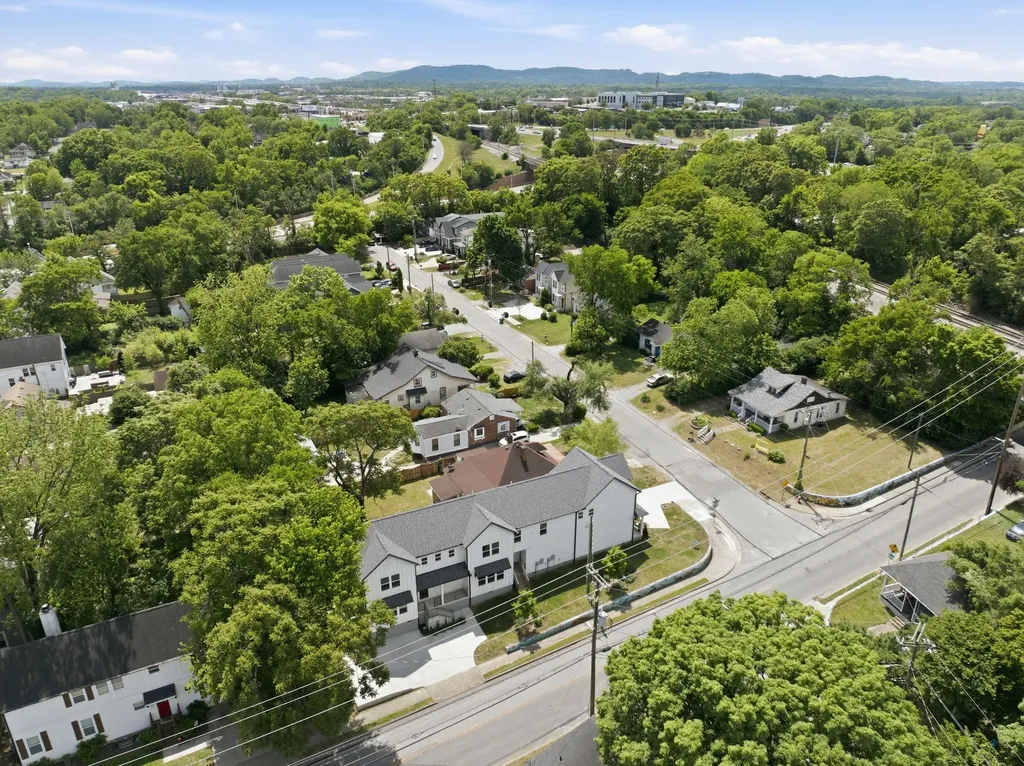319 Glenrose Avenue Nashville TN 37210