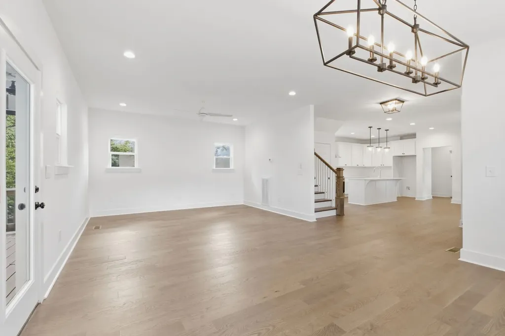 319 Glenrose Avenue Nashville TN 37210