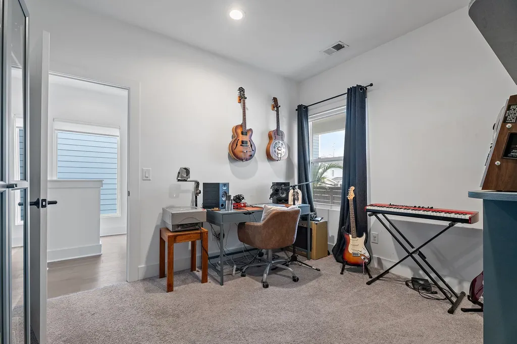 2004B 9th Ave, N Nashville TN 37208