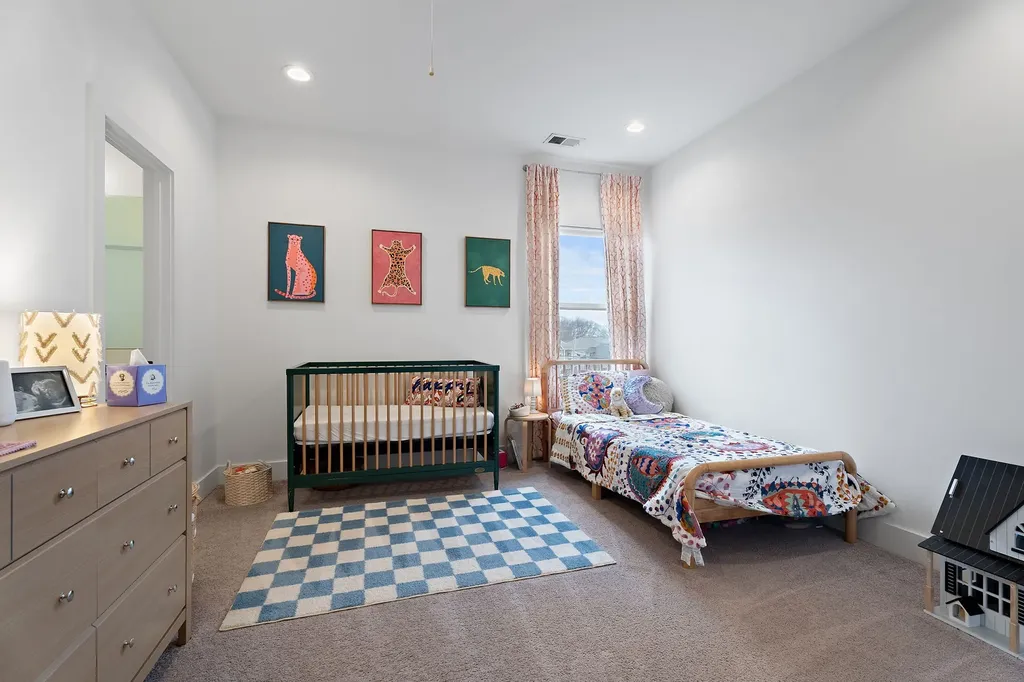2004B 9th Ave, N Nashville TN 37208