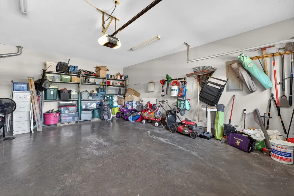 129 Deerview Drive Columbia TN 38401